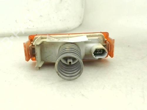 Right front indicator RENAULT RAPID Box Body/MPV (F40_, G40_) 1.9 D (F40P, F40N, F40E) | BP24778567C33 