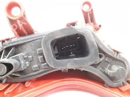 Right taillight PEUGEOT 3008 I MPV (0U_) 2.0 HDi 150 / BlueHDi 150 | BP24793139C35