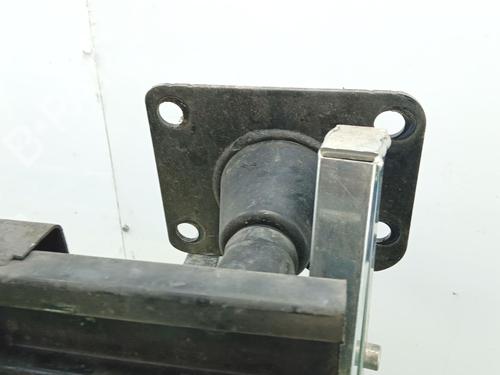 Used Front bumper reinforcement Front bumper reinforcement 38338951 38338951