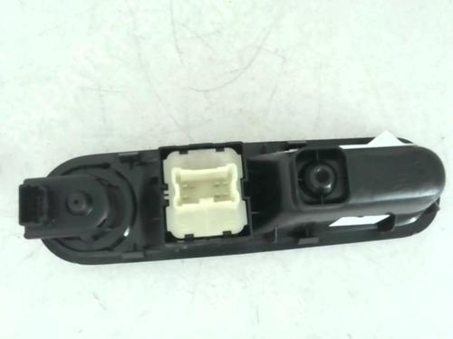 Used Switch RENAULT TWINGO III (BCM_, BCA_) 1.0 SCe 70 (71 hp) 24779645