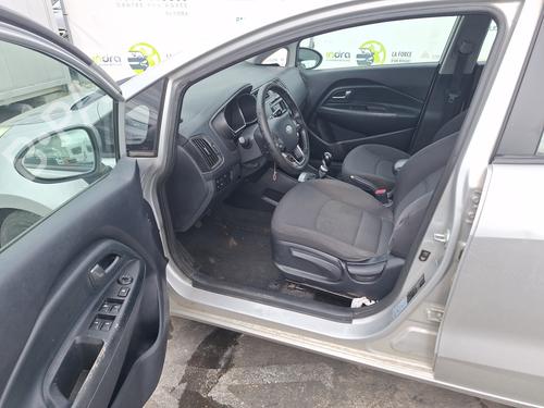Windscreen washer tank KIA RIO III (UB) 1.4 CRDi | BP29143042C113 