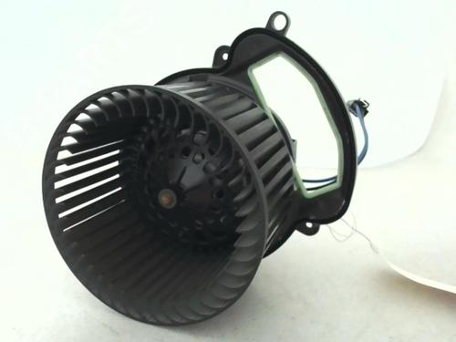 Heater blower motor RENAULT MEGANE IV Hatchback (B9A/M/N_) 1.6 TCe 205 (B9MV) | BP24779011M62 - Image 2