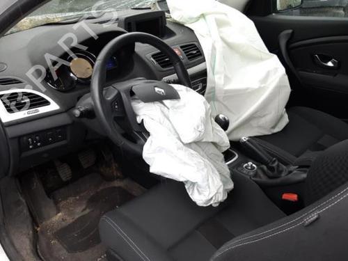 Switch RENAULT MEGANE III Coupe (DZ0/1_) 1.5 dCi (DZ09, DZ0D, DZ1F, DZ1G, DZ14, DZ29) | BP24778842I30  - Image 6