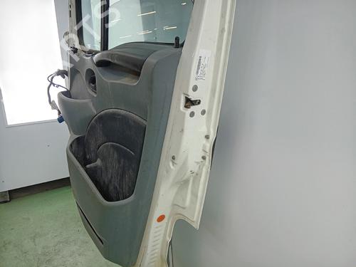 Used Right front door Right front door IVECO DAILY IV Van 35C12 V, 35C12 V/P, 35S12 V, 35S12 V/P (116 hp) 36055947 36055947