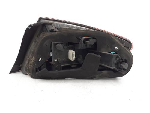 Used Left taillight Left taillight PEUGEOT 407 (6D_) 1.6 HDi 110 (6D9HZC, 6D9HYC) (109 hp) 31585912 31585912