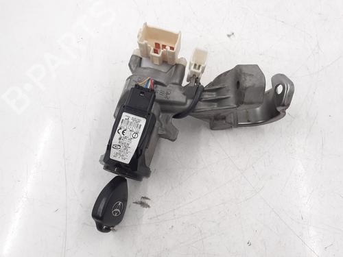 Used Ignition barrel TOYOTA IQ (_J1_) 1.0 (KGJ10_, KGJ10R) (68 hp) 31019178