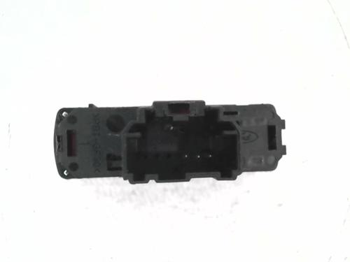 Used Warning switch Warning switch FORD MONDEO IV (BA7) 2.0 TDCi (115 hp) 24782468 24782468