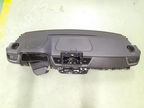 Used Dashboard Dashboard RENAULT TRAFIC III Platform/Chassis (EG_) 2.0 dCi 145 (EGML) (145 hp) 31280022 31280022