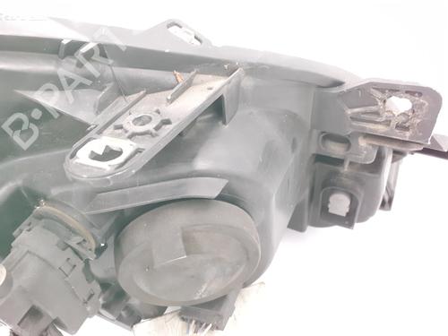 Left headlight RENAULT CLIO III (BR0/1, CR0/1) 1.5 dCi (BR17, CR17) | BP30517933C28