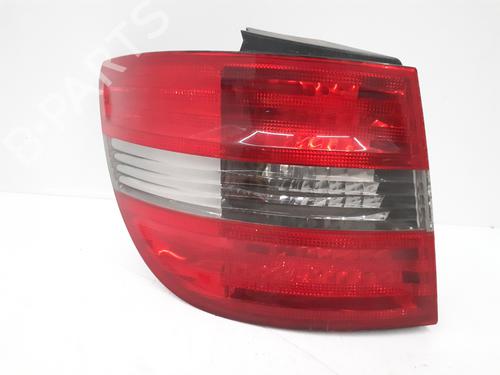 Used Left taillight MERCEDES-BENZ B-CLASS Sports Tourer (W245) B 200 CDI (245.208) (140 hp) 30101567