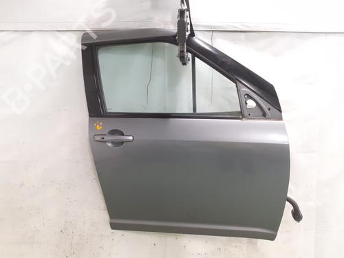 Puerta delantera derecha SUZUKI SWIFT III (MZ, EZ) 1.3 DDiS (RS413D) (75 hp) 26155077