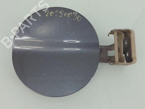 Used Fuel flap SUZUKI GRAND VITARA II (JT, TE, TD) 1.9 DDiS All-wheel Drive (JT419, TD44, JB419WD, JB419XD,... (129 hp) 25356274