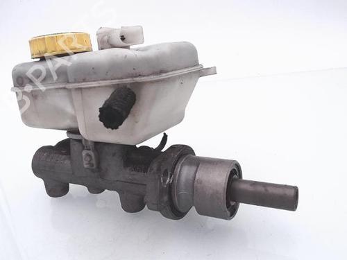 Used Brake master cylinder Brake master cylinder VW POLO IV (9N_, 9A_) 1.4 16V (75 hp) 25357802 25357802