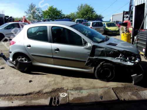 Left taillight PEUGEOT 206 Hatchback (2A/C) 1.4 i | BP25367663C34 