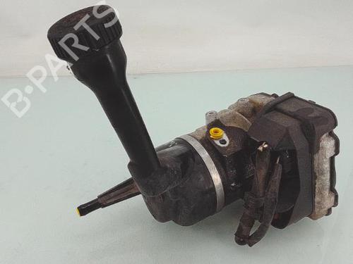 Used Steering pump PEUGEOT 308 I (4A_, 4C_) 1.6 HDi (109 hp) 28964360