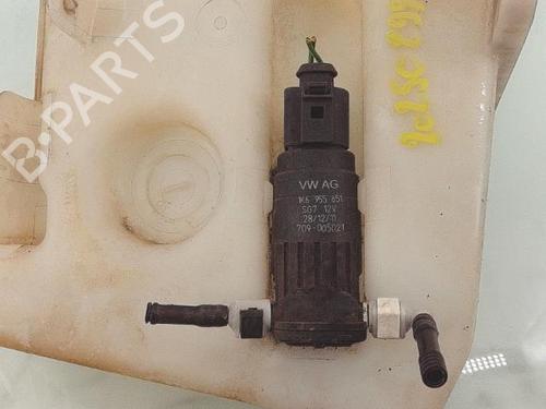 Windscreen washer tank VW GOLF VI (5K1) 2.0 TDI | BP29340682C113 