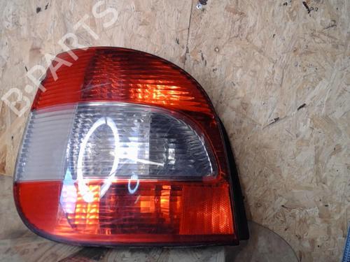 Used Left taillight RENAULT SCÉNIC I MPV (JA0/1_, FA0_) 1.6 (JA00, JA16, JA15, JA19, JA1V, JA2B, JA2C, JA0B,... (107 hp) 25365603