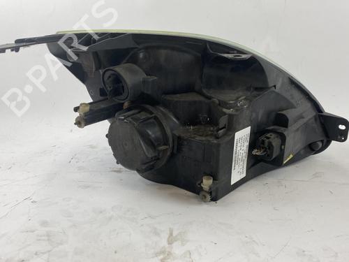 Used Left headlight Left headlight FORD FIESTA V (JH_, JD_) 1.3 (69 hp) 25366055 25366055