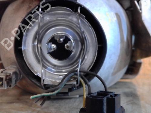 Used Right headlight Right headlight PEUGEOT 205 II (20A/C) 1.4 (68 hp) 25359179 25359179