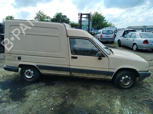 Right front indicator RENAULT RAPID Box Body/MPV (F40_, G40_) 1.1 | BP25370377C33 