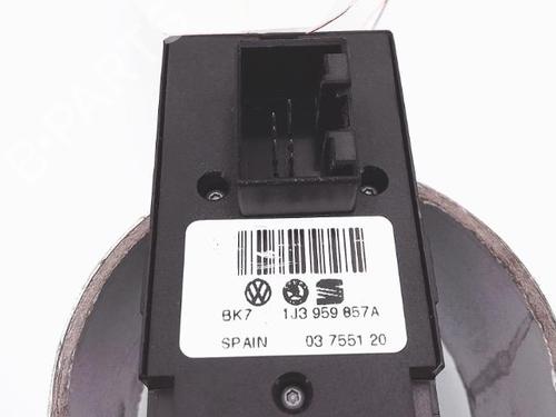 Used Left front window switch Left front window switch SKODA OCTAVIA I Combi (1U5) 1.9 TDI (90 hp) 25365901 25365901