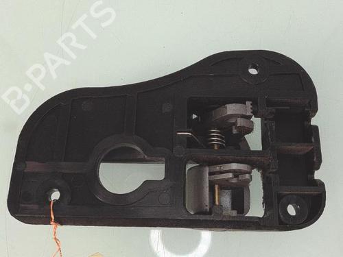 Front right interior door handle KIA CARENS III MPV (UN) 2.0 CRDi 140 | BP25370732I14 - Image 2