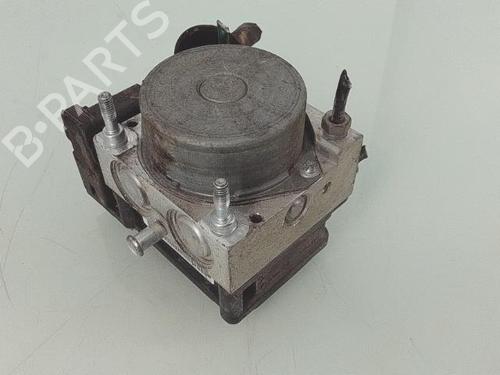 Used ABS pump RENAULT CLIO III (BR0/1, CR0/1) 1.5 dCi (BR17, CR17) (86 hp) 25352378