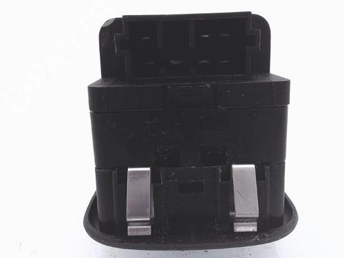 Used Switch Switch PEUGEOT 206 Hatchback (2A/C) 2.0 HDI 90 (90 hp) 25354706 25354706