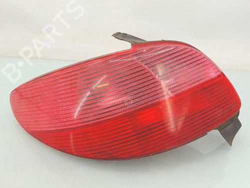 Used Left taillight PEUGEOT 206 Hatchback (2A/C) 1.1 i (60 hp) 29511765