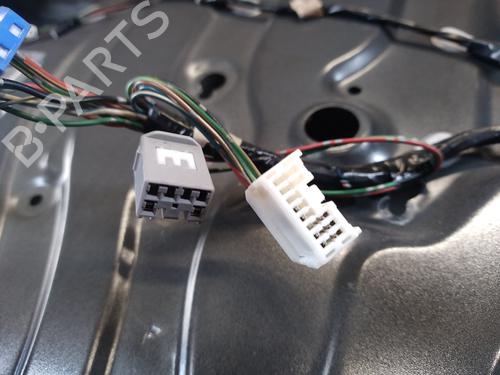 Dør venstre foran SUZUKI SWIFT III (MZ, EZ) 1.3 (RS413, ZC11S) | BP27303717C2 
