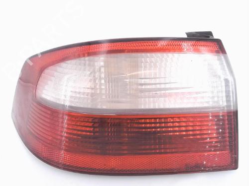 Venstre baglygte RENAULT LAGUNA II (BG0/1_) 1.9 dCi (107 hp) 25361806