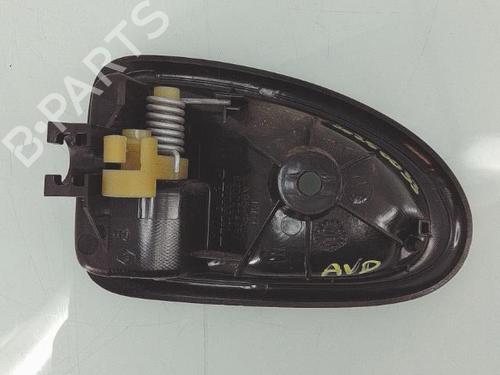 Høyre foran invendig håndtak RENAULT CLIO II (BB_, CB_) 1.2 LPG | BP25362825I14 