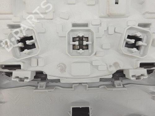 Interior roof light PEUGEOT 208 I (CA_, CC_) 1.2 VTI 82 | BP28680807I8