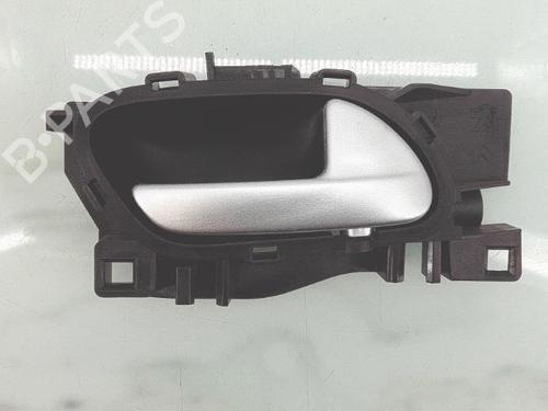 Used Front right interior door handle PEUGEOT 207 (WA_, WC_) 1.4 (73 hp) 30305705