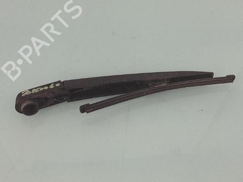 rear-windshield-wiper-arm-renault-clio-iv-bh_-2012-2013-2014-2015-2016-2017-2018-2019-2020-2021-25356401 main image