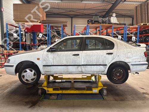 Used Parts NISSAN PRIMERA Hatchback (P11) 4758070