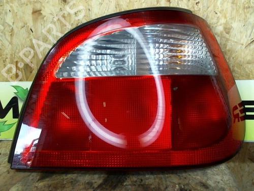 Højre baklys, luke RENAULT MEGANE I Classic (LA0/1_) 1.4 16V (LA0D, LA1H, lA0W, LA10) (95 hp) 25367769