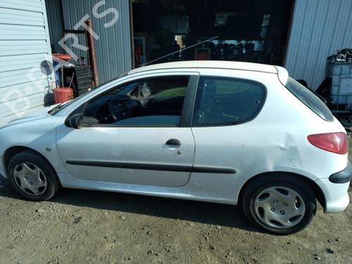 Cockpit PEUGEOT 206 Hatchback (2A/C) 1.4 HDi eco 70 | BP25351345C47 