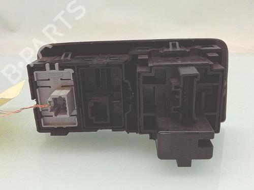 Used Headlight switch Headlight switch RENAULT MEGANE III Coupe (DZ0/1_) 1.5 dCi (DZ09, DZ0D, DZ1F, DZ1G, DZ14, DZ29) (110 hp) 32990512 32990512