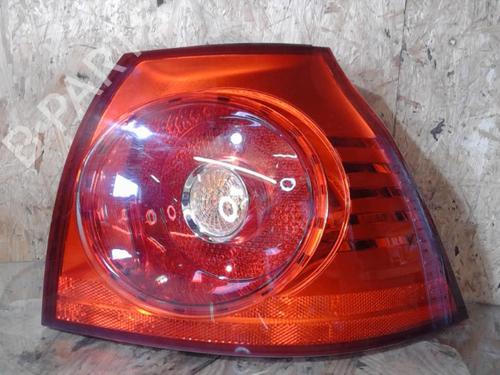 Right taillight VW GOLF V (1K1) 1.9 TDI | BP27972810C35 