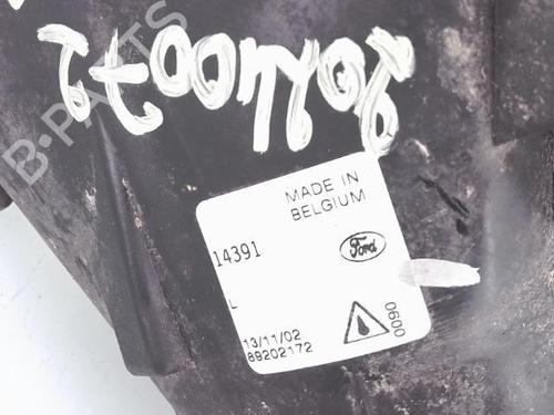 Used Left front fog light FORD FIESTA V (JH_, JD_) 1.4 TDCi (68 hp) 25352960