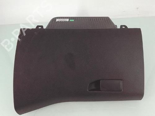 Used Glove box PEUGEOT 308 II (LB_, LP_, LW_, LH_, L3_) 1.6 BlueHDi 120 (120 hp) 25363145