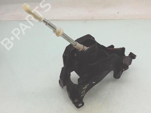 Selector da caixa RENAULT CLIO V (B7_) 1.0 TCe 100 (B7MT) | BP38746188M90 - Image 4