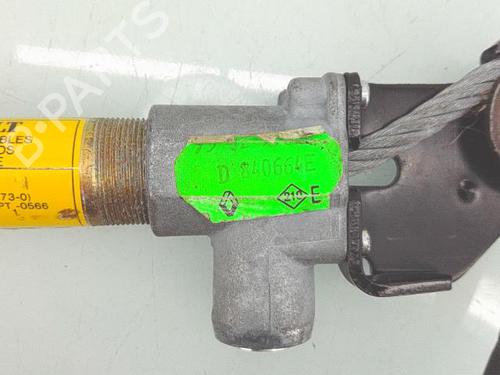 Seat buckle RENAULT LAGUNA II Grandtour (KG0/1_) 1.9 dCi (KG0G) | BP29868121I32 