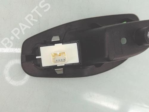 Used Left rear window switch Left rear window switch FIAT 500X (334_) 1.6 D Multijet (334AXA1B, 334AXA11) (120 hp) 30528742 30528742
