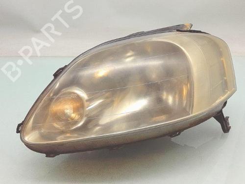 Phare gauche VW FOX Hatchback (5Z1, 5Z3, 5Z4) 1.4 TDI (70 hp) 31969542