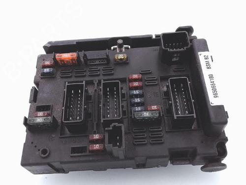 Fuse box PEUGEOT 307 (3A/C) 2.0 HDi 110 | BP25354830E1