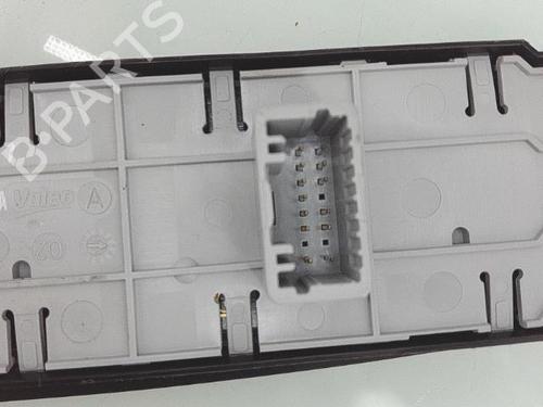 Left front window switch RENAULT SCÉNIC III (JZ0/1_) 1.5 dCi (JZ02, JZ0R) | BP29384215I27 