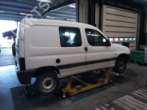 Electronic module PEUGEOT PARTNER Box Body/MPV (5_, G_) 1.9 D | BP30646351M83 - Image 5