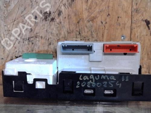 Used Display monitor RENAULT LAGUNA II (BG0/1_) 1.9 dCi (BG08, BG0G) (120 hp) 25373379